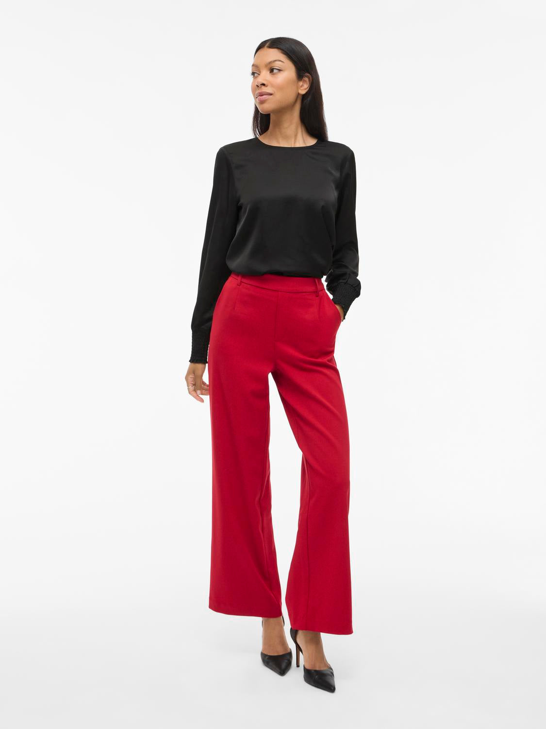 model_shot-front_full